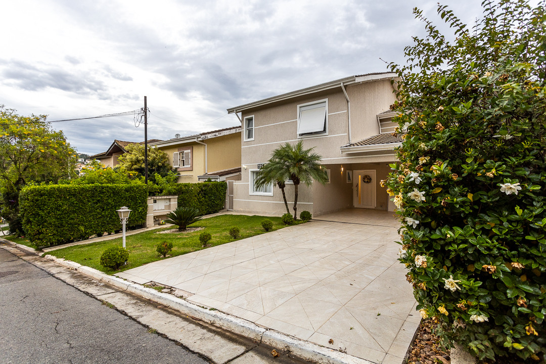 Casa de Condomínio com 3 Quartos à Venda, 280 m² em Alphaville - Santana de Parnaíba