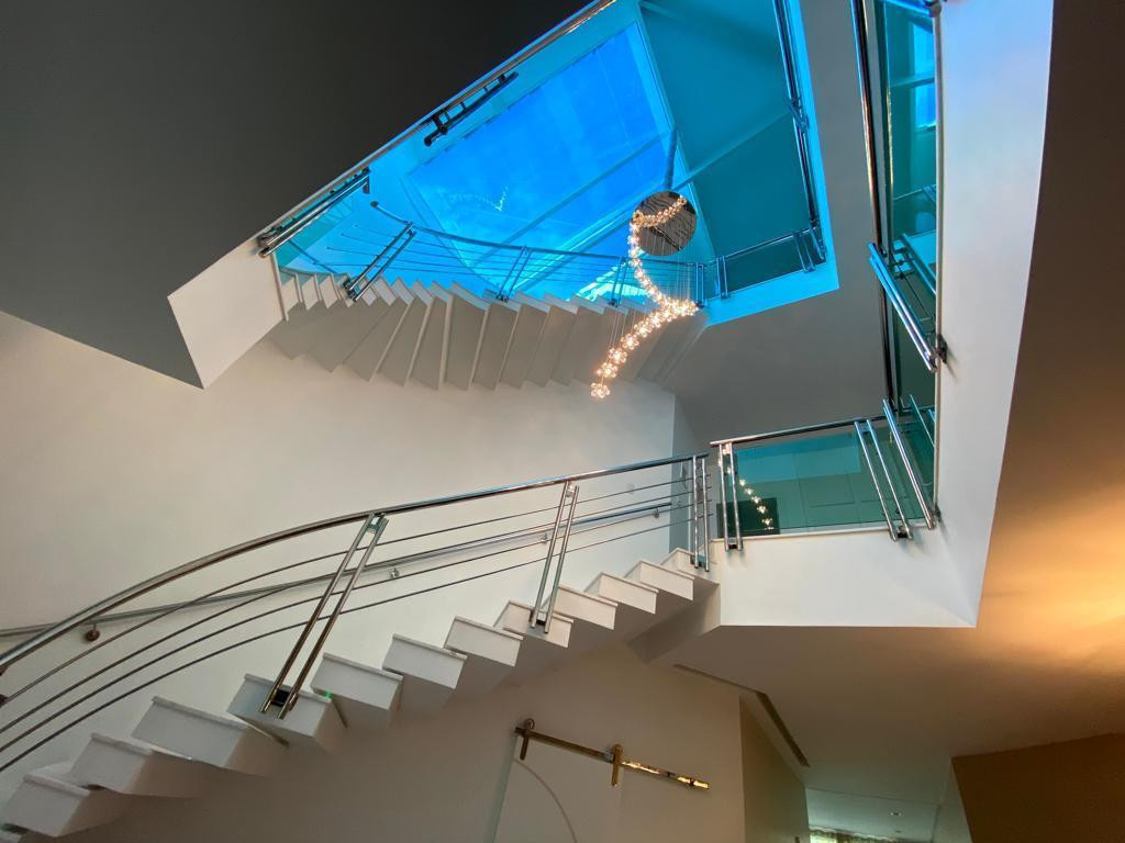 Casa de Condomínio com 6 Quartos à Venda, 700 m² em Barra da Tijuca - Rio de Janeiro