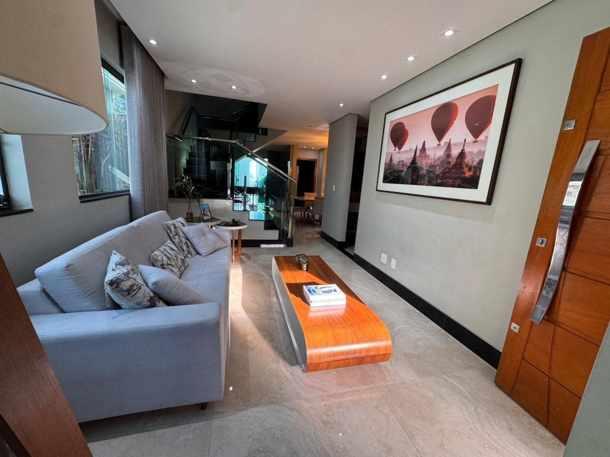 Foto do imóvel: Casa com 3 Quartos à Venda, 213 m² em Santa Amélia - Belo Horizonte