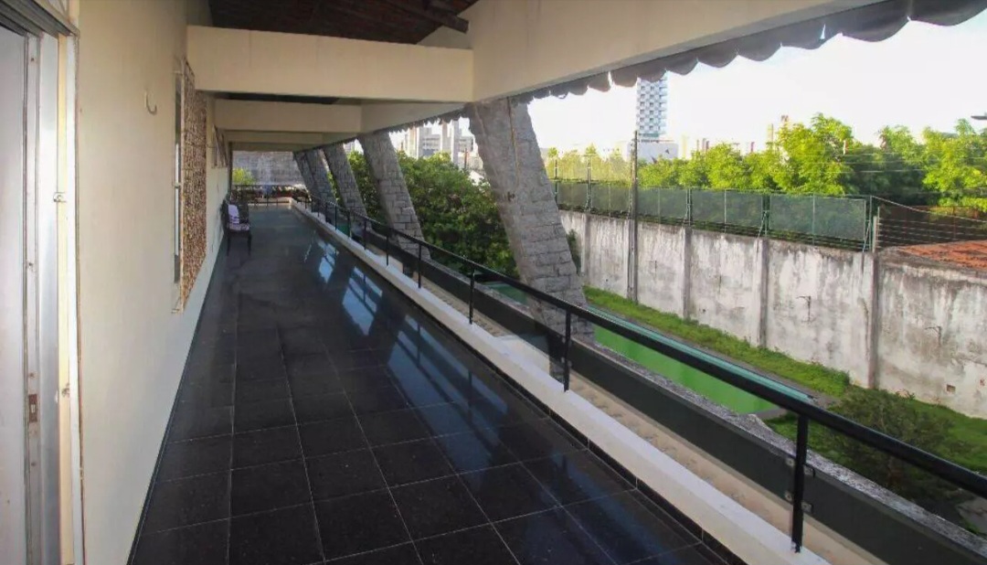Imagem Casa com 4 Quartos à Venda, 368 m² em Parquelândia - Fortaleza