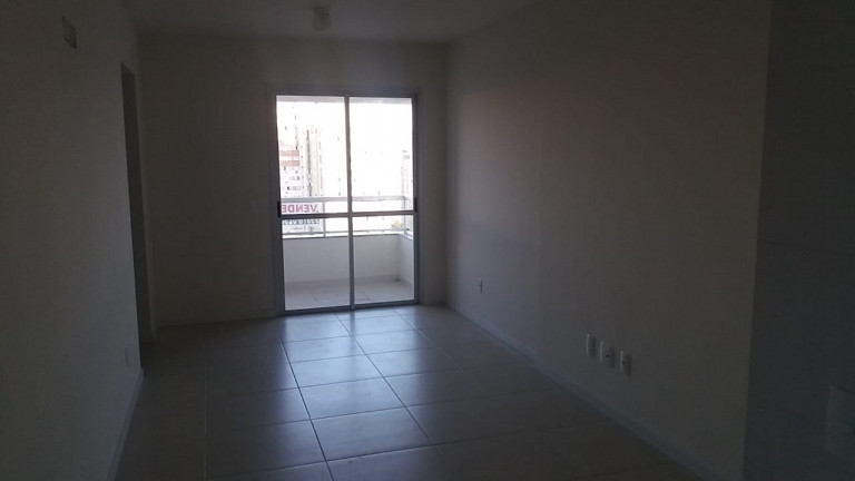 Imagem Apartamento com 2 Quartos à Venda, 68 m² em Centro - Criciúma