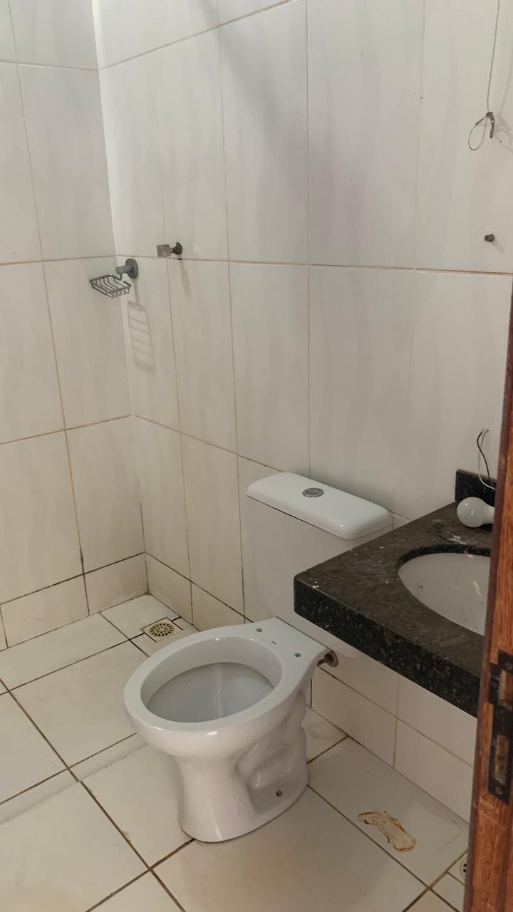Imagem Casa com 2 Quartos à Venda ou Temporada, 65 m²em Planalto - Mateus Leme
