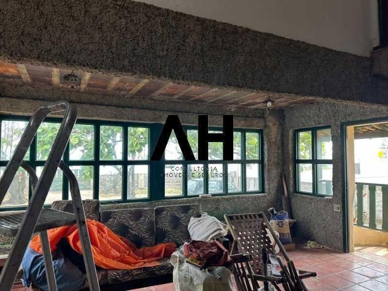 Imagem Casa com 5 Quartos à Venda, 150 m²em Praia de Itaipuaçu (Itaipuaçu) - Maricá