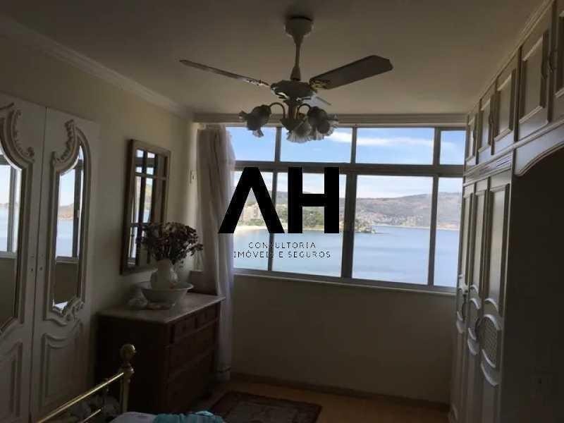 Imagem Apartamento com 4 Quartos à Venda, 166 m²em Icaraí - Niterói
