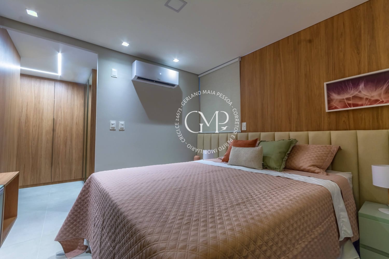 Imagem Apartamento com 3 Quartos à Venda, 120 m²em PEDRA - EUSEBIO