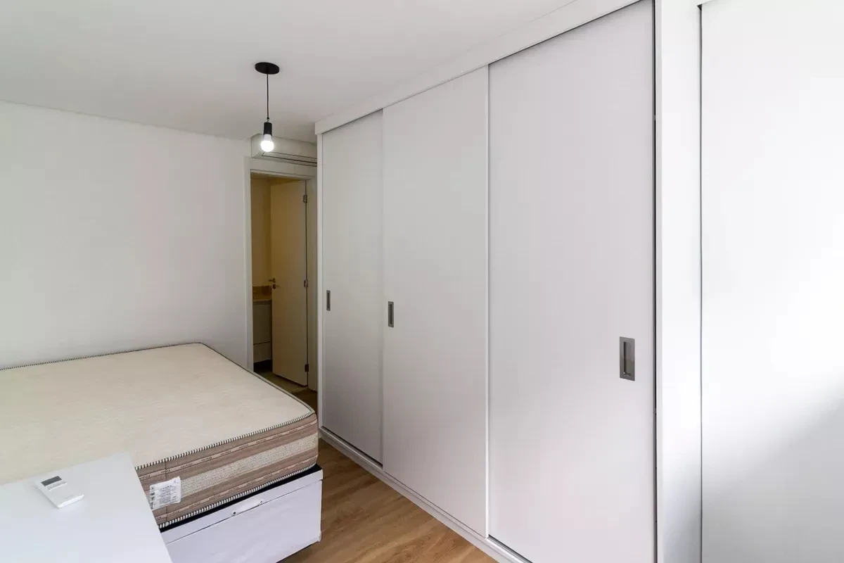 Imagem Apartamento com 2 Quartos à Venda, 70 metros em Jardim das Acácias - São Paulo