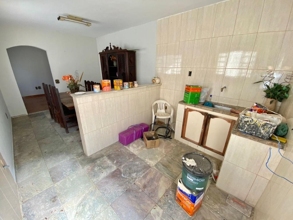 Imagem Casa com 3 Quartos à Venda, 250 m² em Santa Mônica - Belo Horizonte