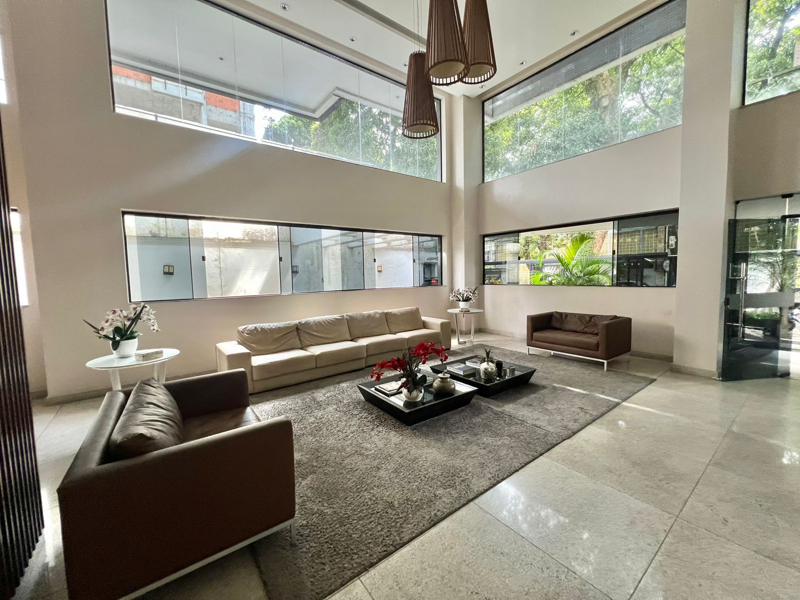 Imagem Apartamento com 3 Quartos à Venda, 178 m²em Batista Campos - Belém