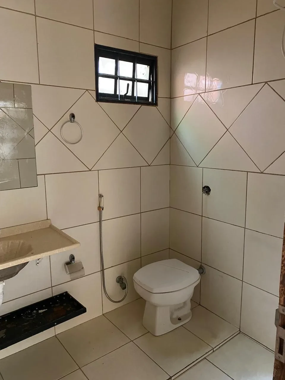 Imagem Casa com 3 Quartos à Venda, 98 metros em Renascer - Cuiabá