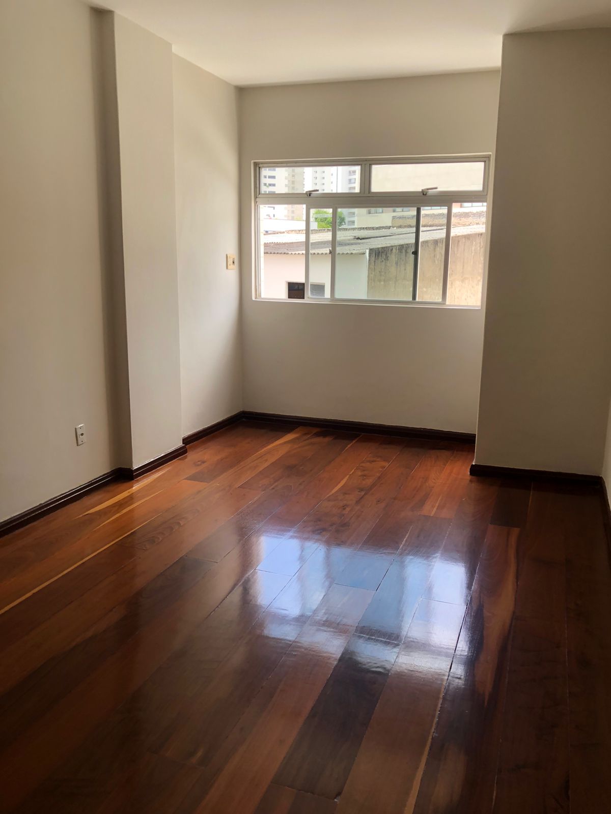 Imagem Apartamento com 3 Quartos à Venda, 133 m²em Meireles - Fortaleza