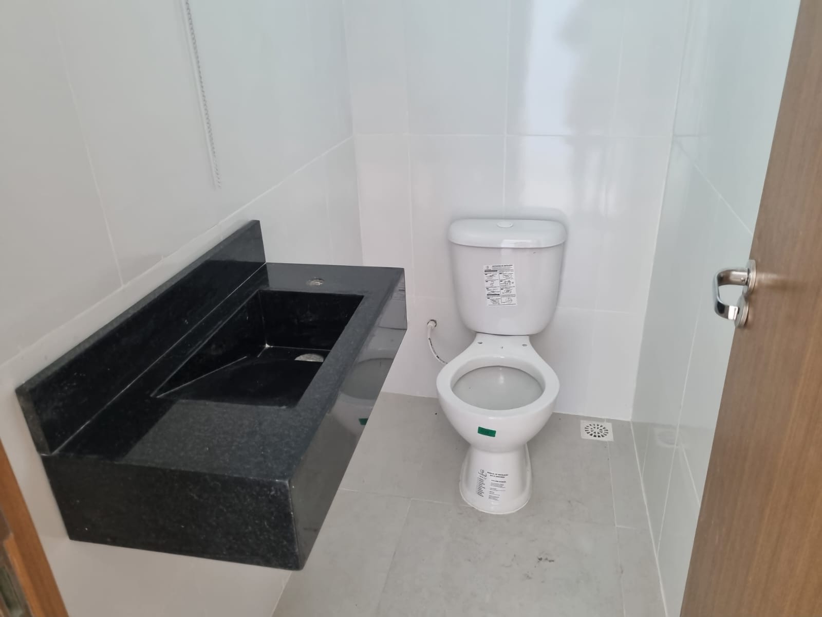 Imagem Apartamento com 2 Quartos à Venda, 11.000 m² em Centro - Nilópolis