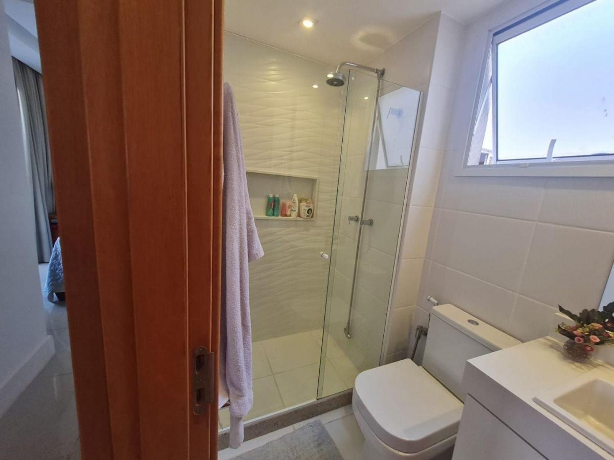 Imagem Apartamento com 4 Quartos à Venda, 263 m²em Camboinhas - Niterói