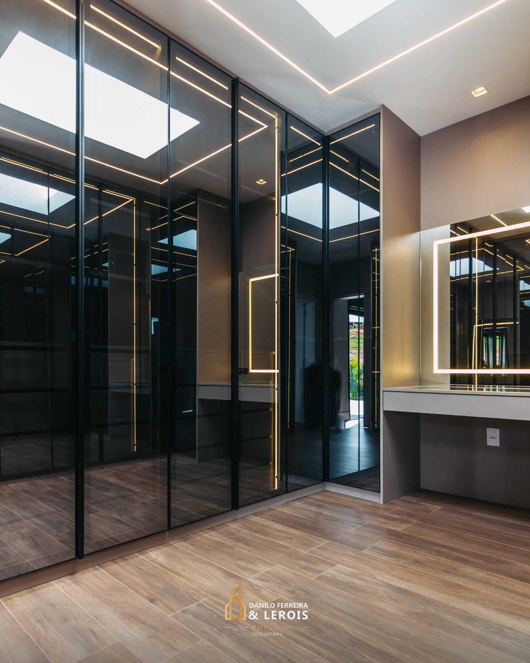 Imagem Casa de Condomínio com 4 Quartos à Venda, 415 m²em Vila Avaí - Indaiatuba