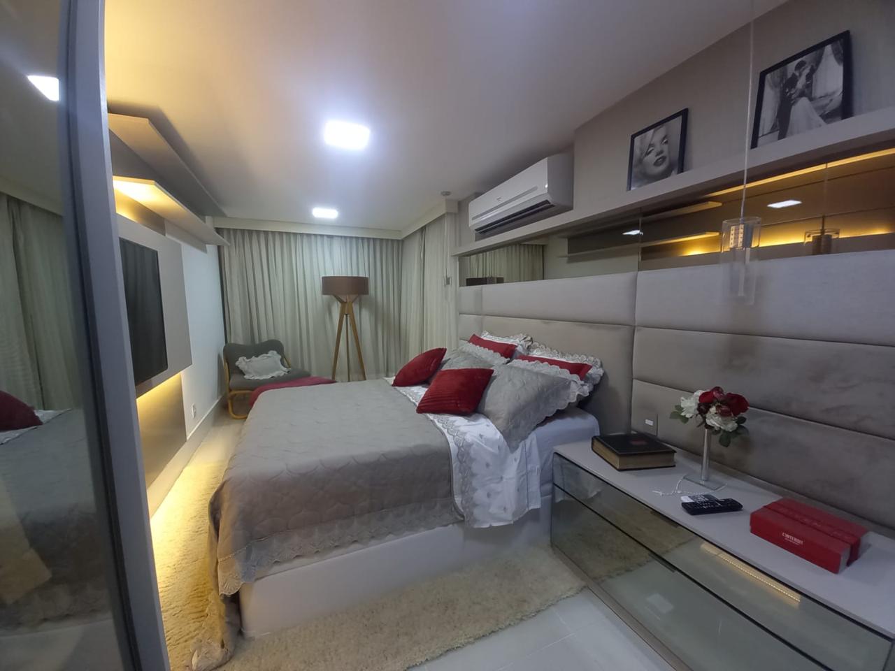 Imagem Cobertura com 4 Quartos à Venda, 268 m²em Camboinhas - Niterói
