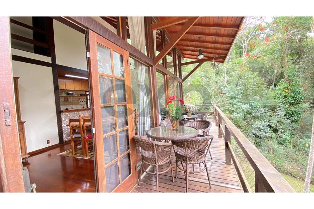 Foto do imóvel: Casa de Condomínio com 5 Quartos à Venda, 317 m² em Itaipava - Petrópolis