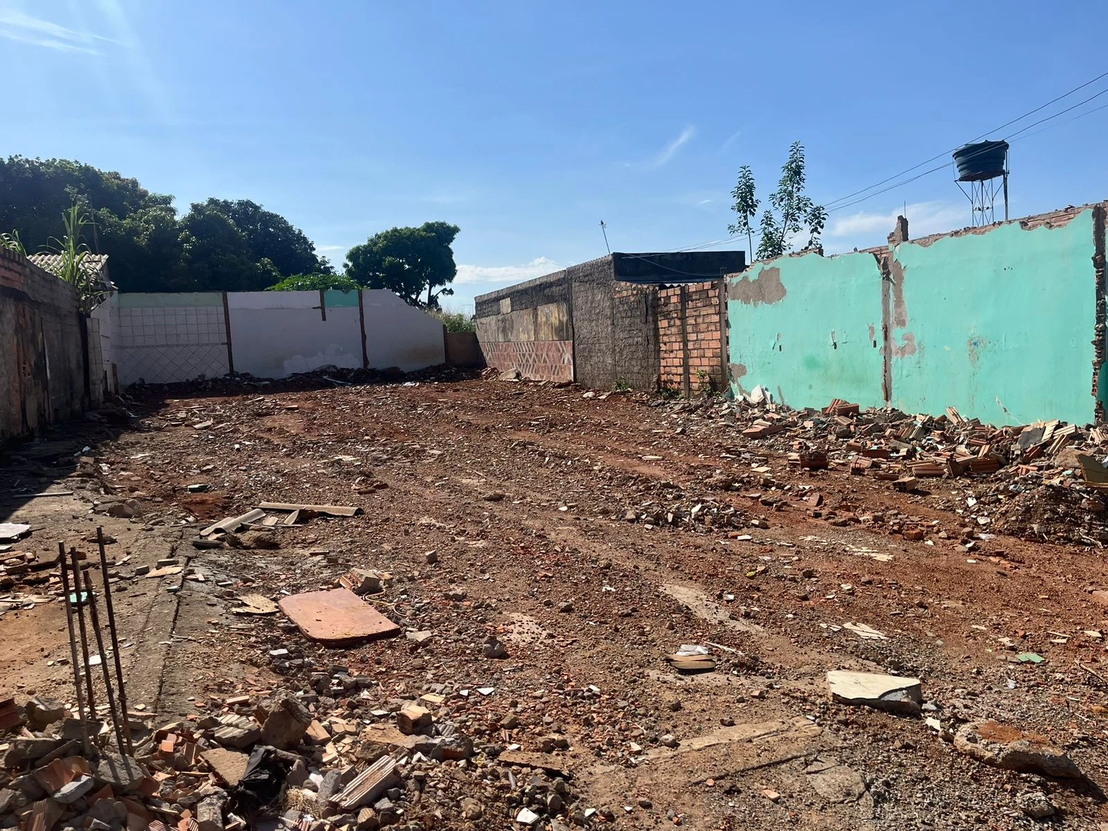 Imagem Terreno à Venda, 375 m² em Cidade Livre - Aparecida de Goiânia