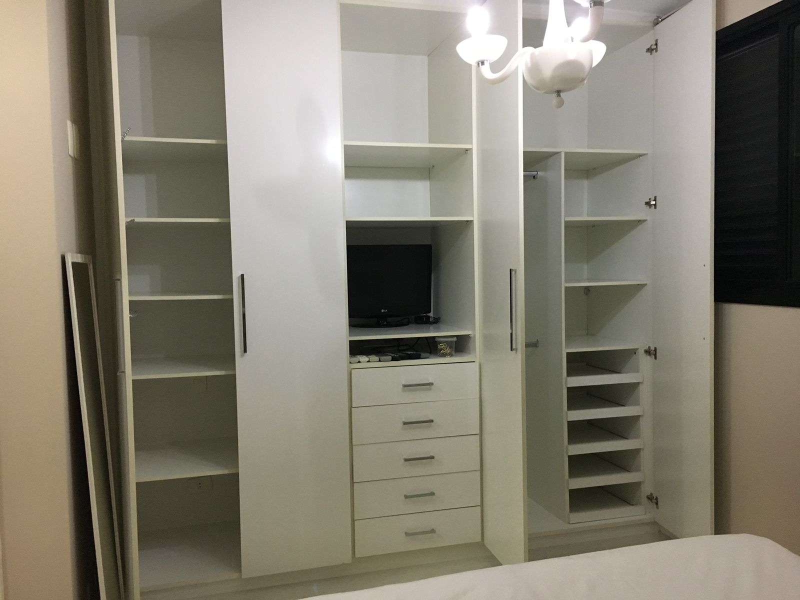 Imagem Apartamento com 3 Quartos à Venda, 95 m²em Indianópolis - São Paulo