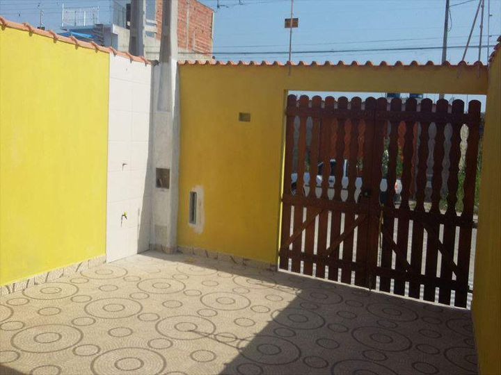 Imagem Casa com 2 Quartos à Venda, 56 m² em Campos Elíseos - Itanhaém