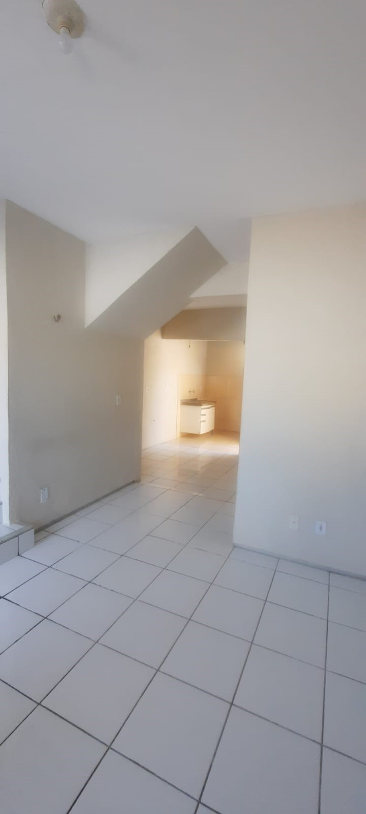 Imagem Casa de Condomínio com 2 Quartos à Venda, 63 m² em Siqueira - Fortaleza