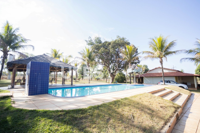 Imagem Chácara com 2 Quartos à Venda, 20.388 m² em GO 020 Final do km 40, 0 - Zona Rual - Bela Vista de Goiá - Bela Vista de Goiás