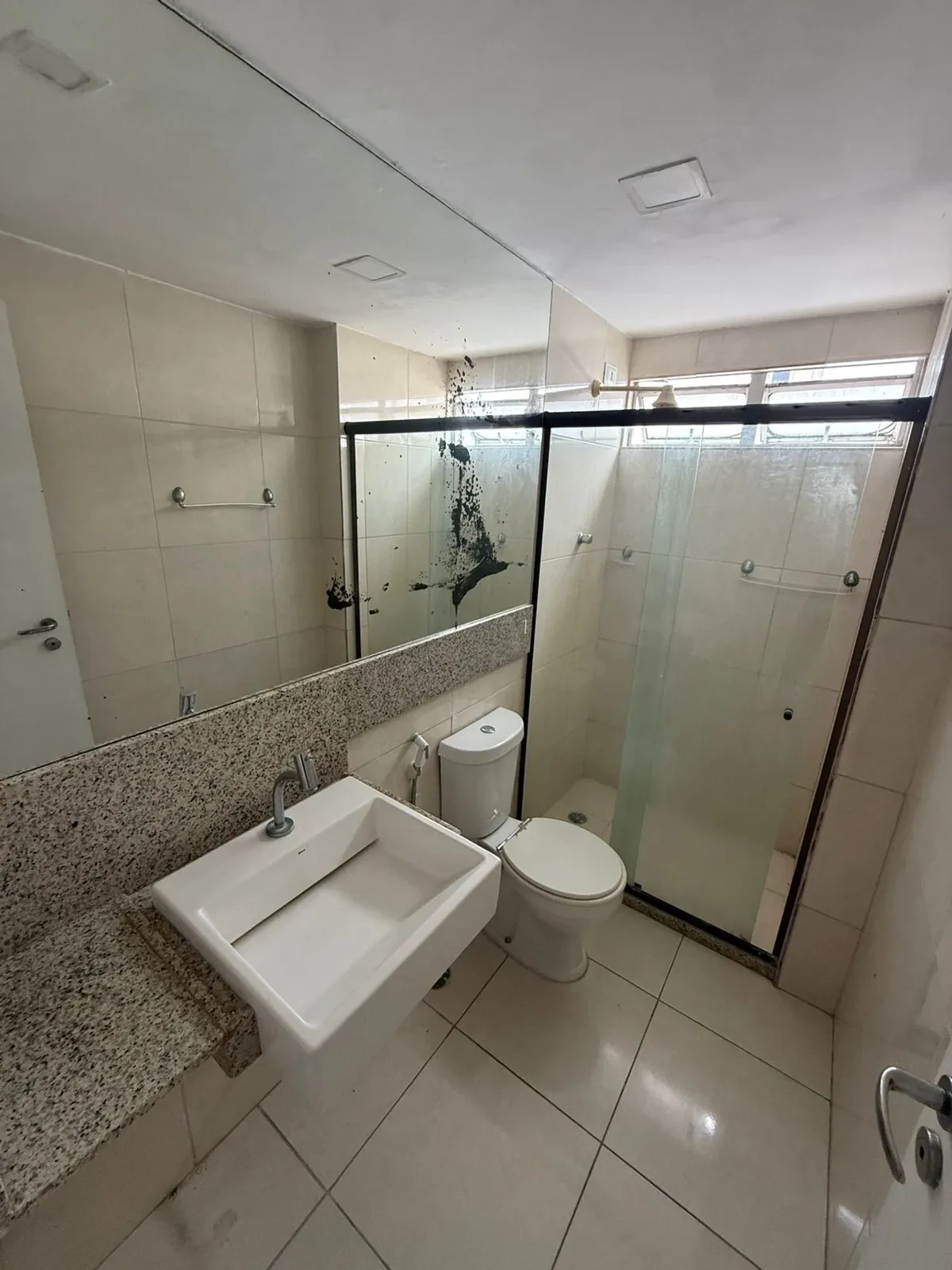 Imagem Apartamento com 3 Quartos para Alugar, 130 m² em Casa Amarela - Recife