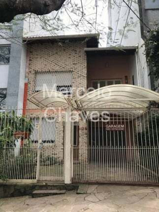 Casa com 3 Quartos à Venda, 250 m² em Petrópolis - Porto Alegre