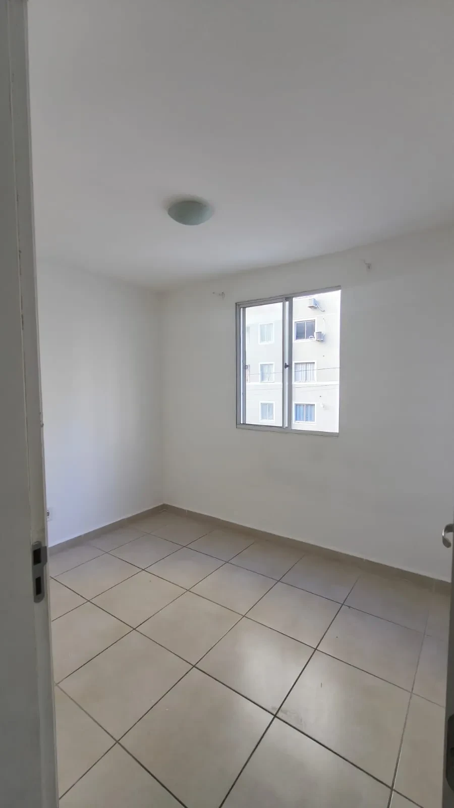 Imagem Apartamento com 2 Quartos para Alugar, 45 m² em Emaús - Parnamirim