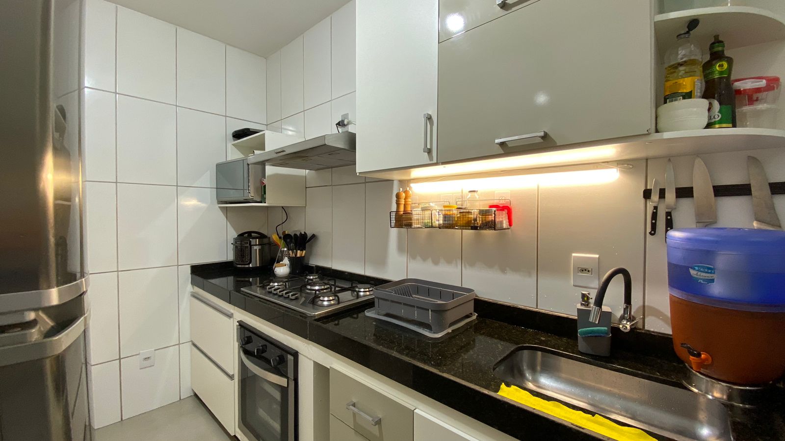 Casa com 3 Quartos à Venda, 107 m²em Parque Duval de Barros - Contagem