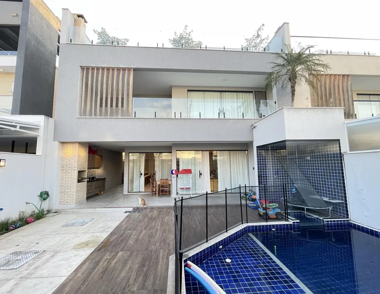 Foto do imóvel: Casa de Condomínio com 4 Quartos à Venda, 392 m² em Recreio dos Bandeirantes - Rio de Janeiro