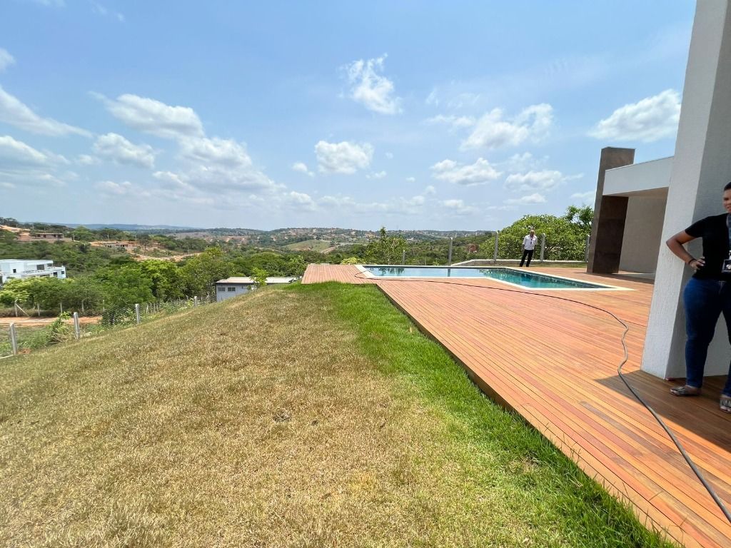 Imagem Casa de Condomínio com 4 Quartos à Venda, 200 m² em  - 