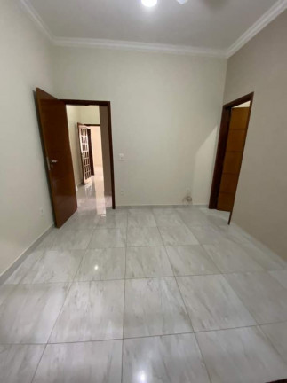 Imagem Casa com 3 Quartos à Venda, 120 m² em Caiçara - Praia Grande