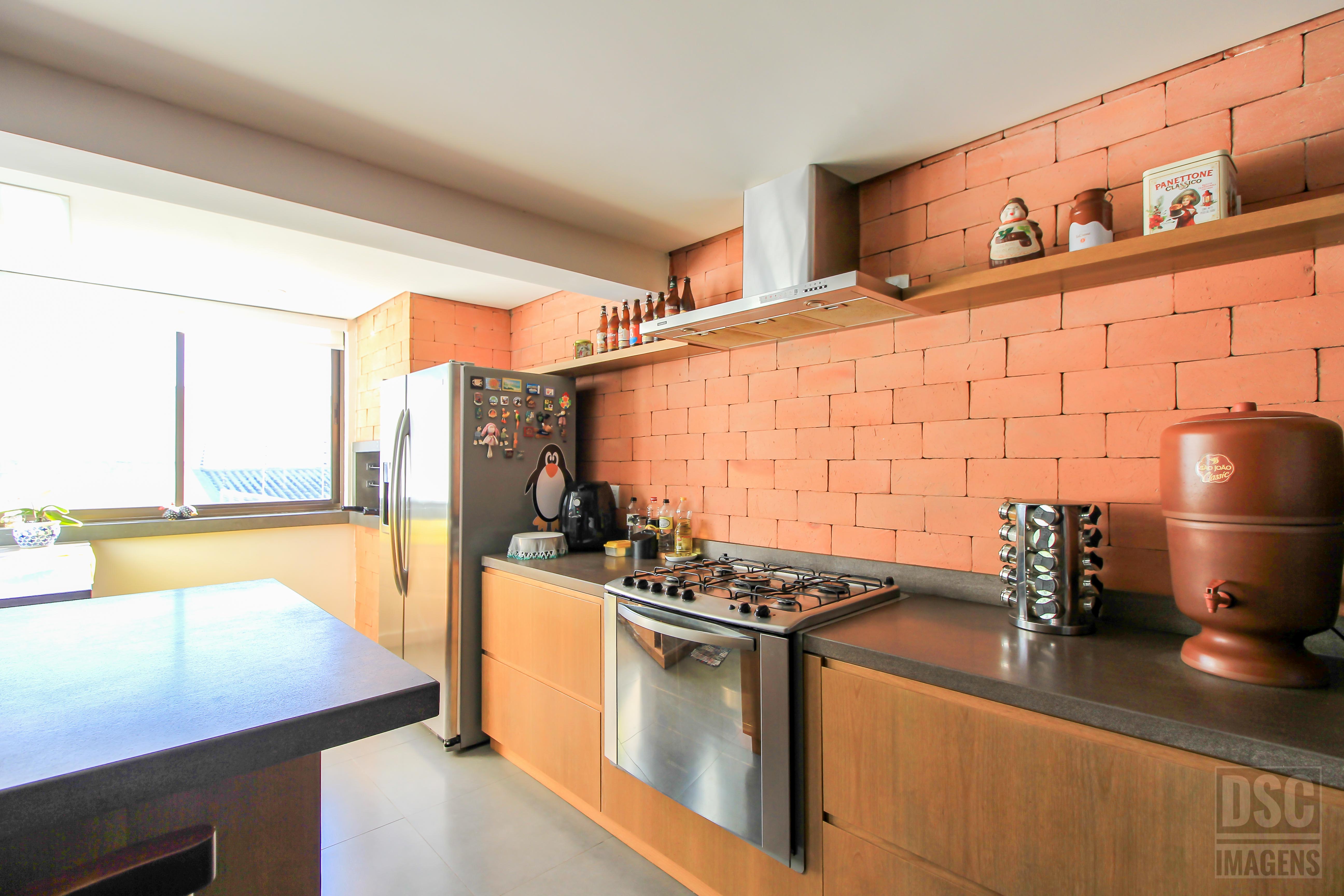 Imagem Casa com 4 Quartos à Venda, 456 m²em Chácara das Pedras - Porto Alegre