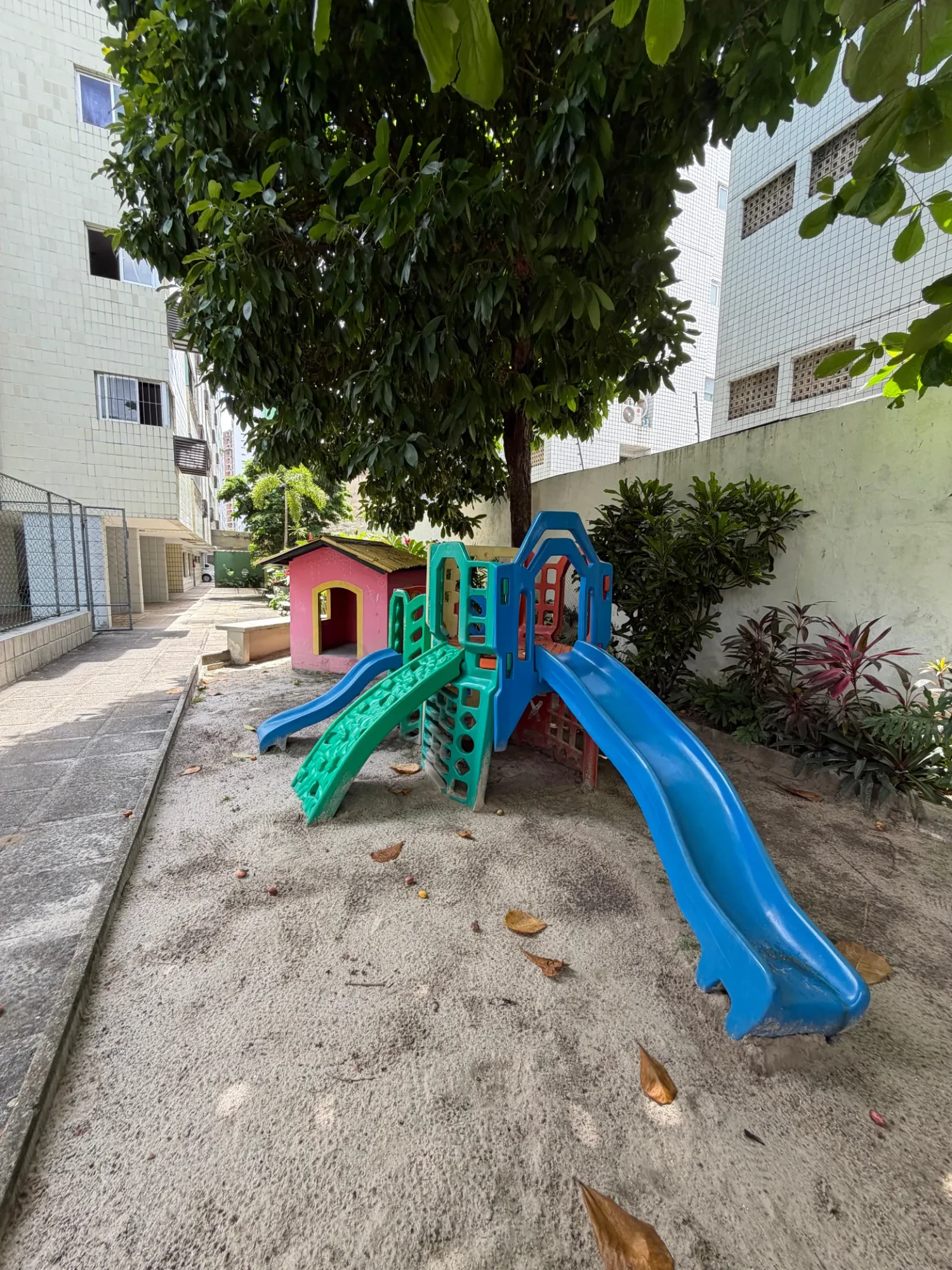 Imagem Apartamento com 3 Quartos à Venda, 92 m² em Casa Forte - Recife