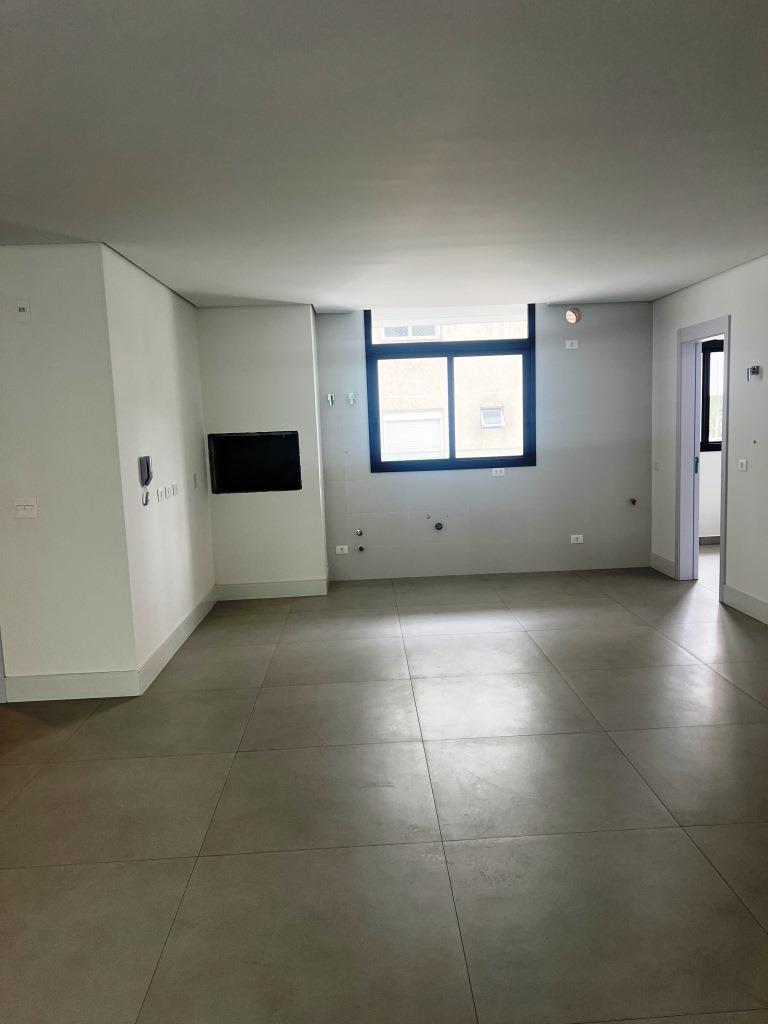 Foto do imóvel: Apartamento com 3 Quartos à Venda, 183 m² em Hugo Lange - Curitiba