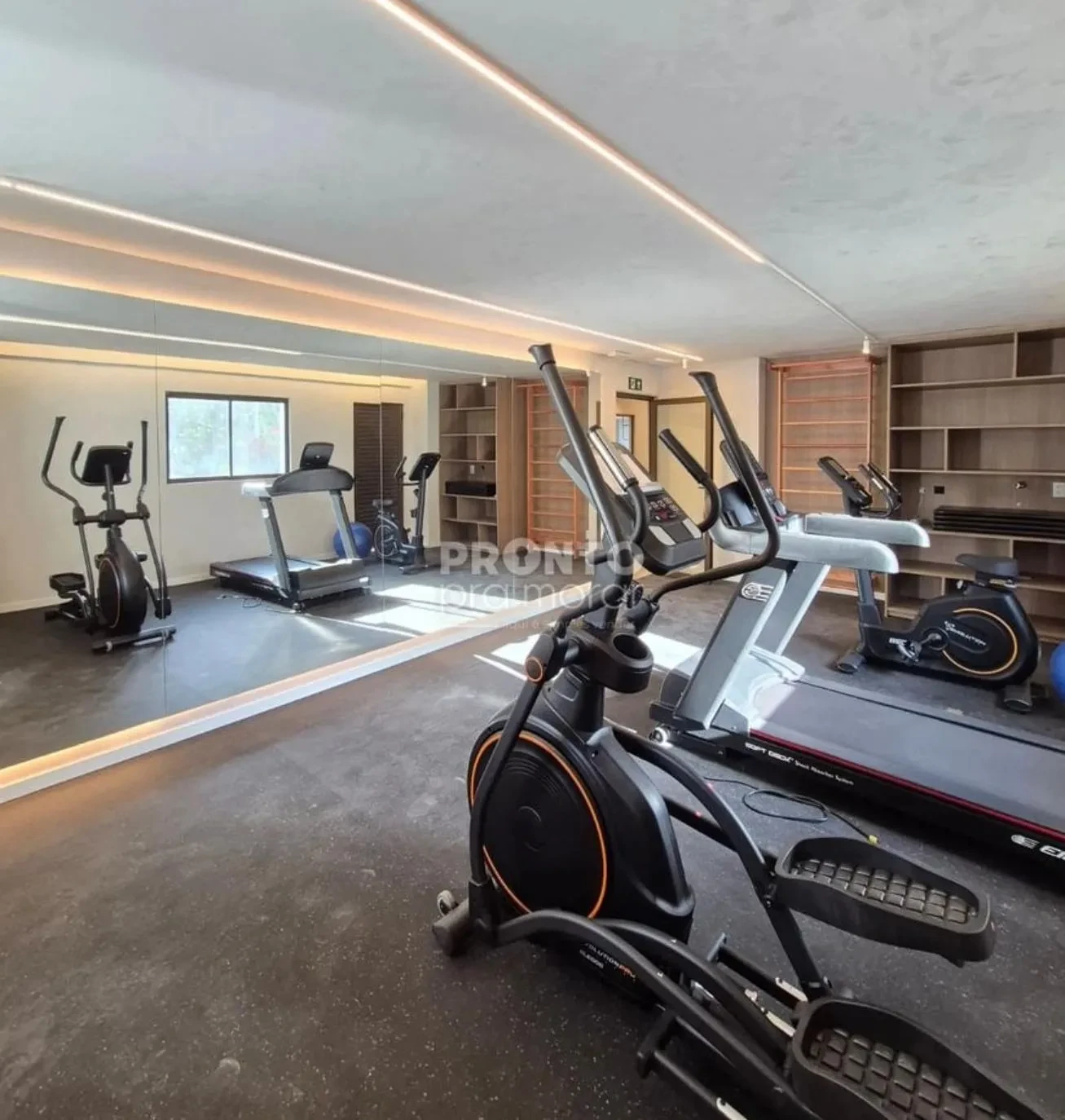 Imagem Apartamento com 4 Quartos à Venda, 130 m² em Pina - Recife