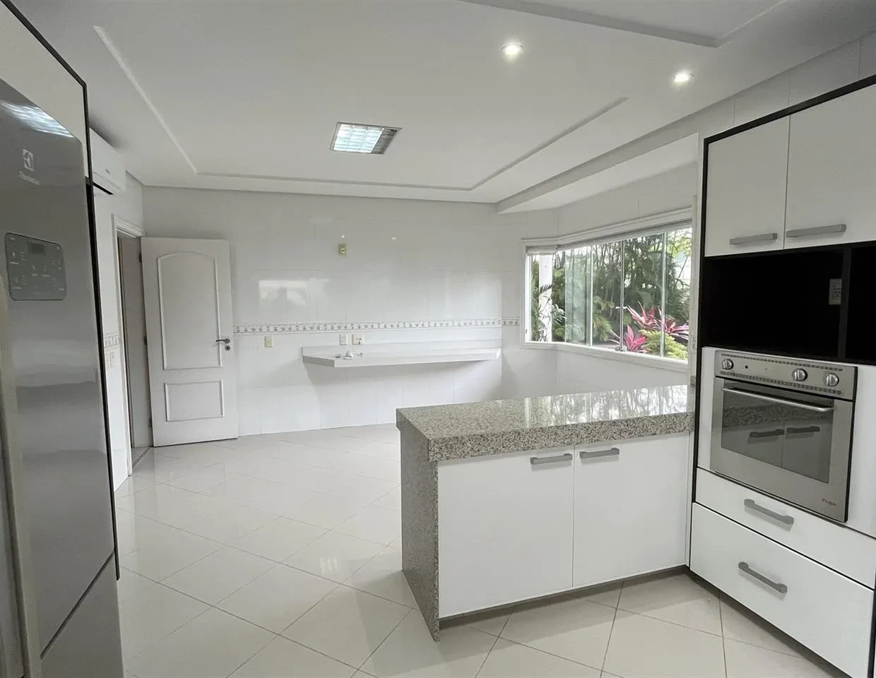 Imagem Casa de Condomínio com 5 Quartos à Venda ou Locação, 830 m² em Barra da Tijuca - Rio de Janeiro