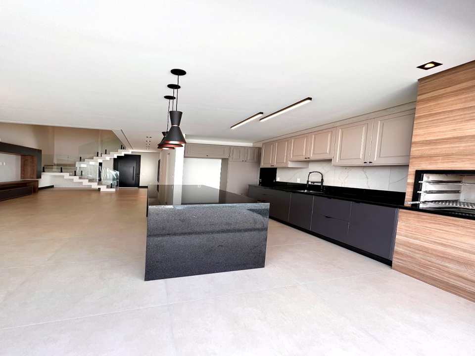 Imagem Casa de Condomínio com 4 Quartos à Venda, 191 m²em Jardim Ermida II - Jundiaí