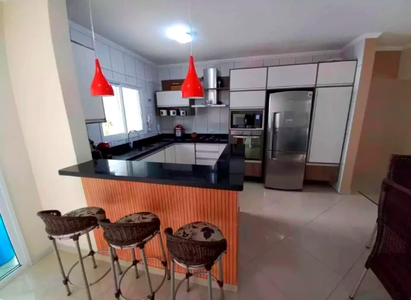 Foto do imóvel: Sobrado com 3 Quartos à Venda, 190 m² em Vila Linda - Santo André