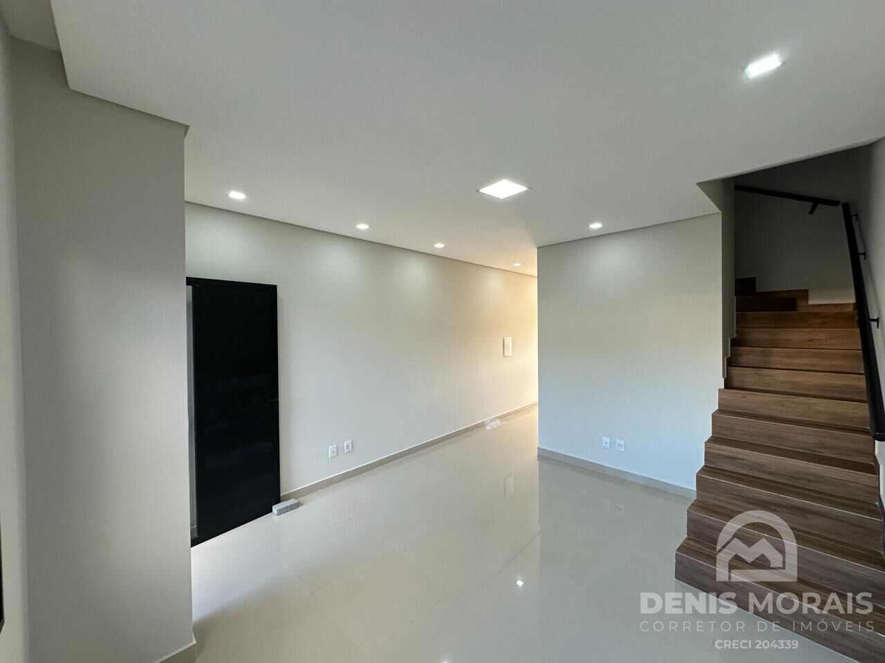 Imagem Sobrado com 2 Quartos à Venda, 91 m²em Alto Ipiranga - Mogi das Cruzes