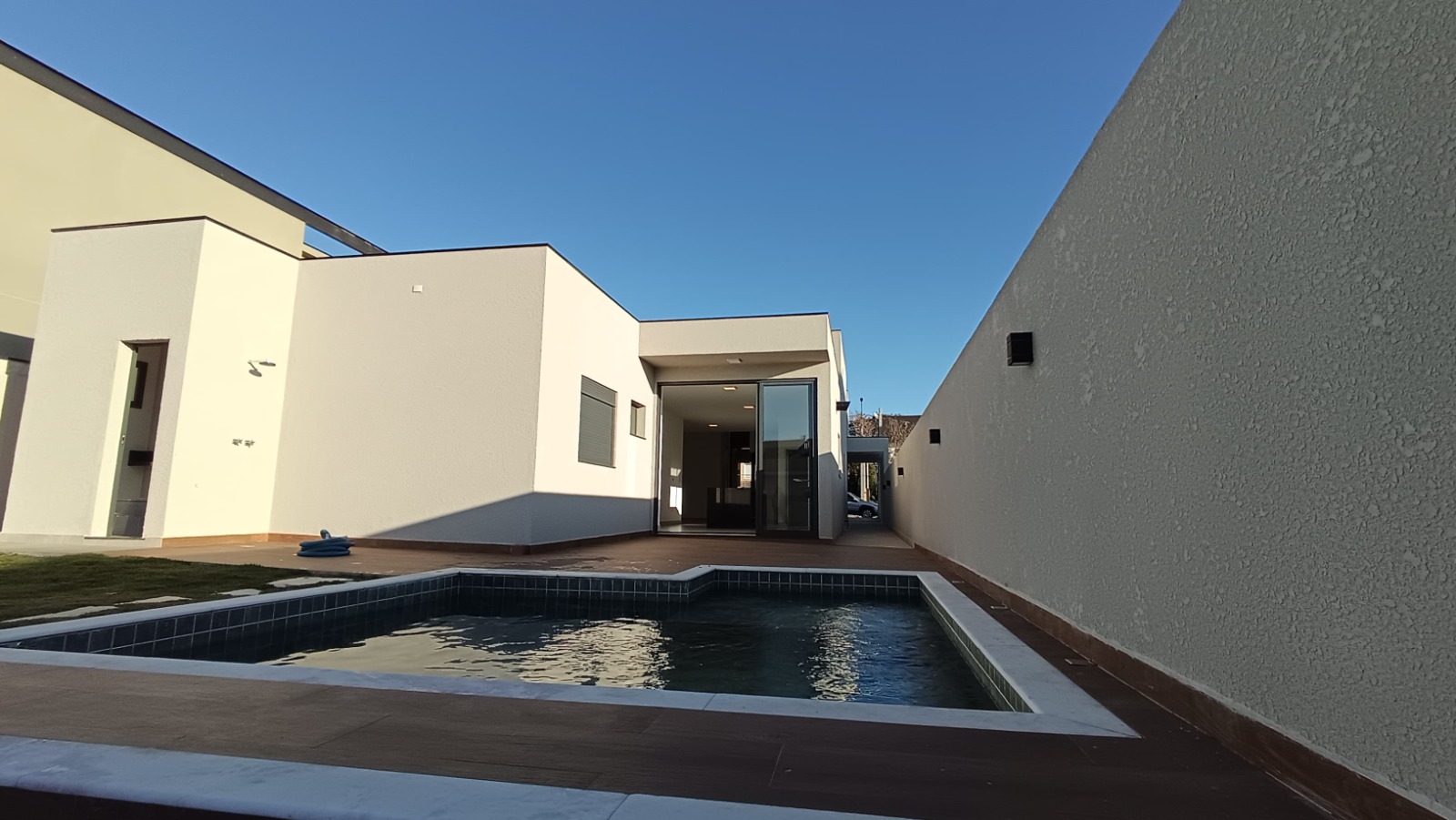 Imagem Casa de Condomínio com 3 Quartos à Venda, 214 m² em Condomínio Residencial Fazenda Santa Helena - Bragança Paulista