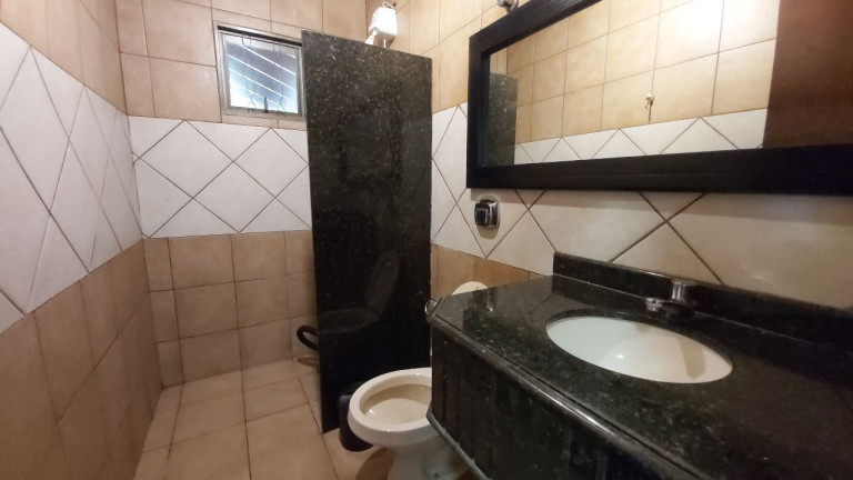 Imagem Casa com 2 Quartos à Venda, 252 metros em Vila Carlota - Campo Grande