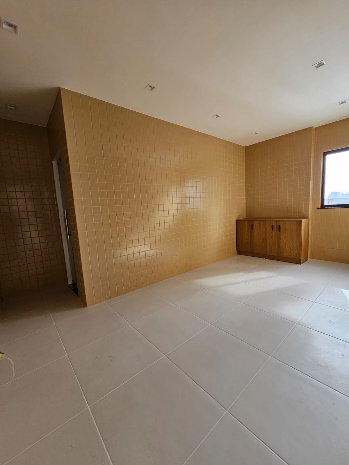 Imagem Apartamento com 3 Quartos para Alugar, 79 m²em Telégrafo - Belém