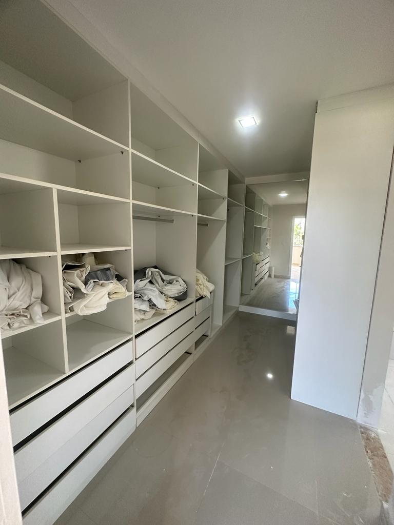 Imagem Casa de Condomínio com 5 Quartos à Venda ou Locação, 320 m²em Alphaville (Abrantes) - Camaçari