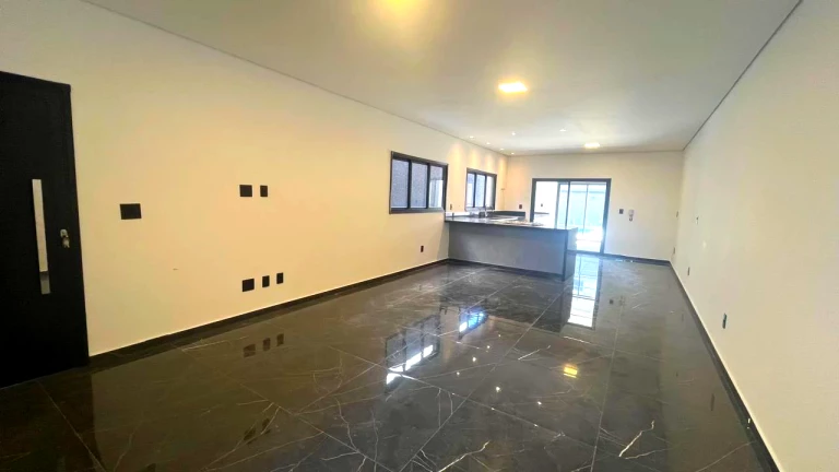 Imagem Sobrado com 3 Quartos à Venda ou Locação, 160 m² em Vila Petrópolis - Atibaia