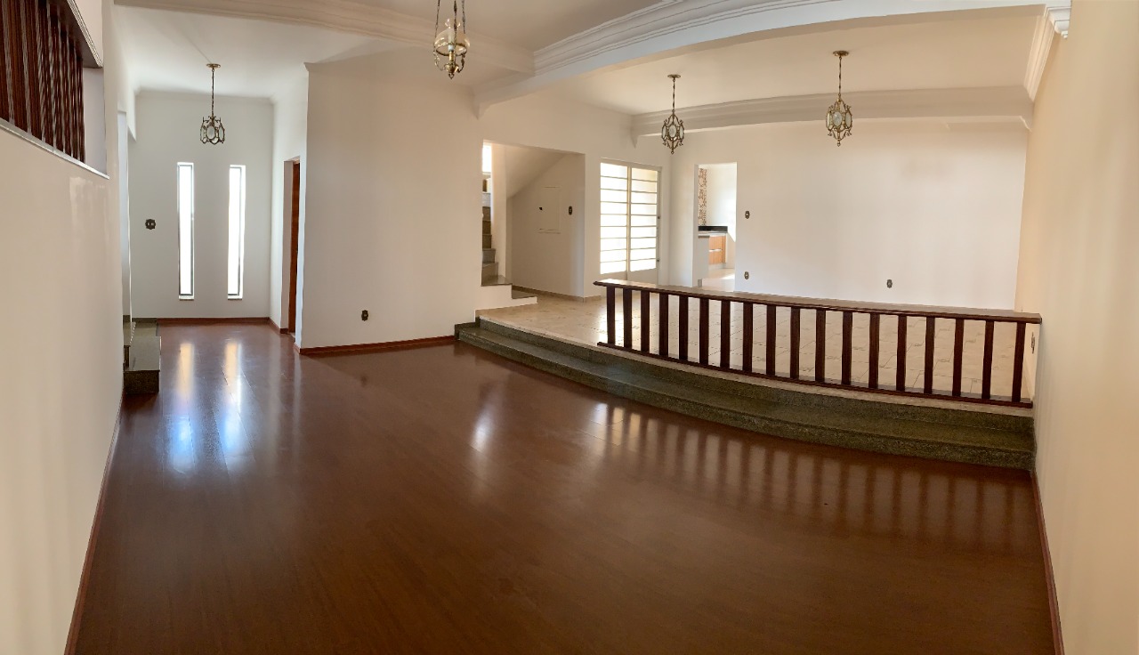 Imagem Sobrado com 4 Quartos à Venda ou Locação, 40800 m² em Vila Ipiranga - Mogi das Cruzes
