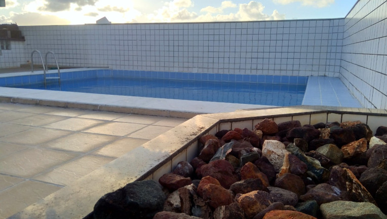 Imagem Cobertura com 4 Quartos à Venda, 530 m² em Lagoa Nova - Natal