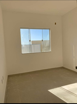 Imagem Casa com 2 Quartos à Venda, 60 m² em Ajuda - Macaé