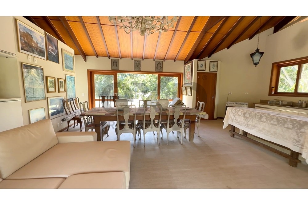 Foto do imóvel: Casa de Condomínio com 5 Quartos à Venda, 290 m² em Cuiabá - Petrópolis