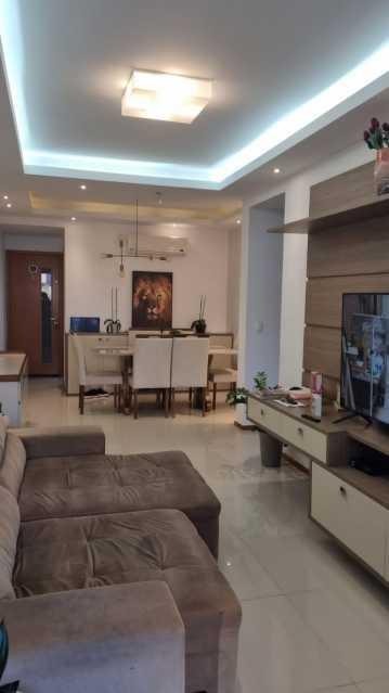Imagem Apartamento com 3 Quartos à Venda, 104 m²em Camboinhas - Niterói