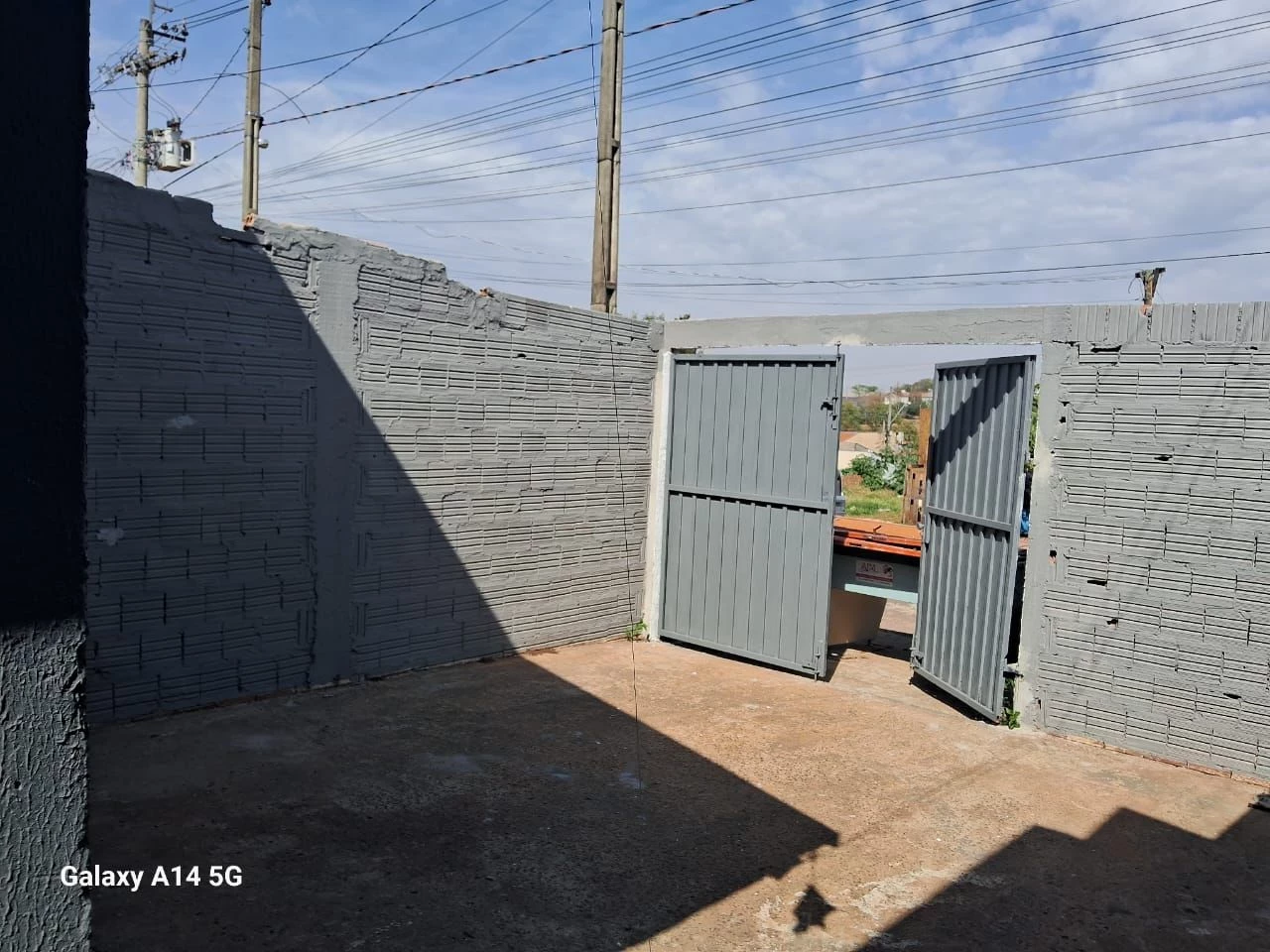 Imagem Casa com 2 Quartos à Venda, 85 m² em Jardim Ivone - Bauru